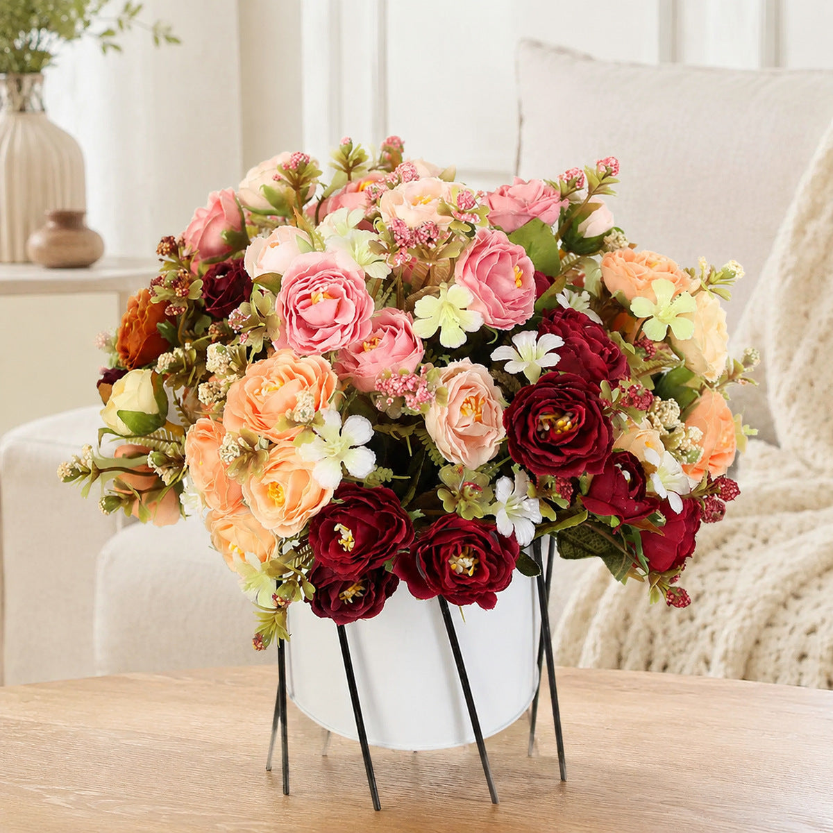 EVERIVELLE Artificial Rose & Tea Bud Mini Bouquet