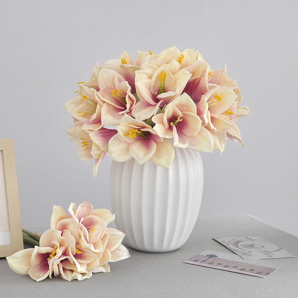 EVERIVELLE 13.8-Inch Five-Stem Soft-Touch Artificial Amaryllis Bouquet