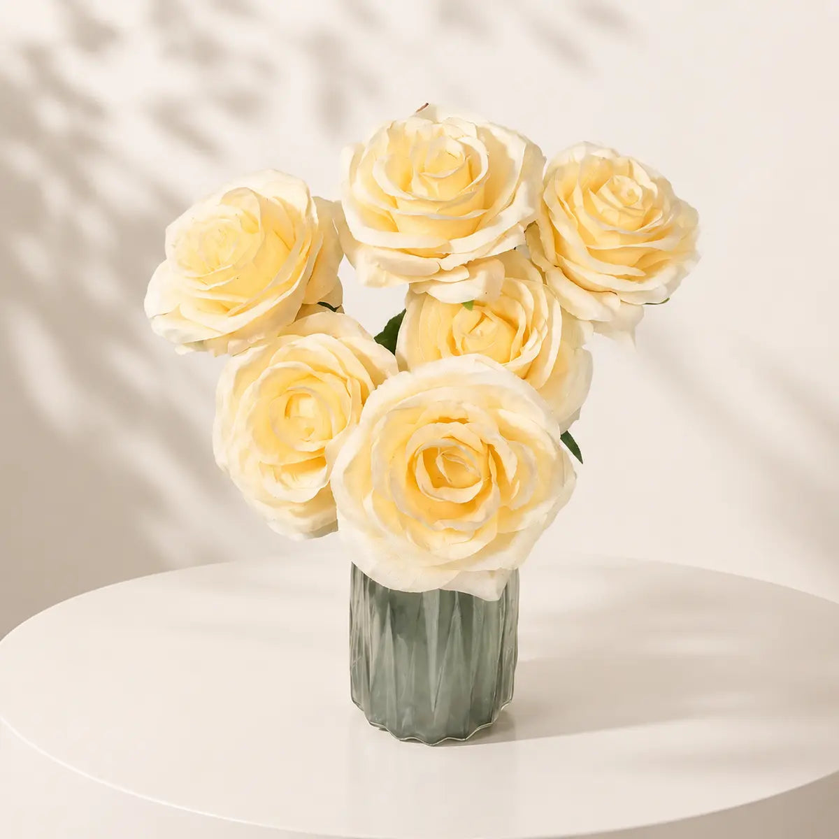 EVERIVELLE Seven-Head Artificial Rose Bouquet