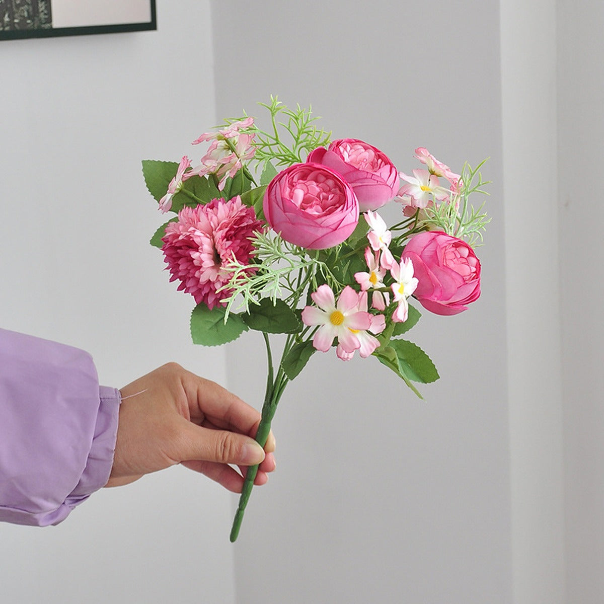 EVERIVELLE 12.2-Inch Seven-Head Artificial Tea Rose Bouquet