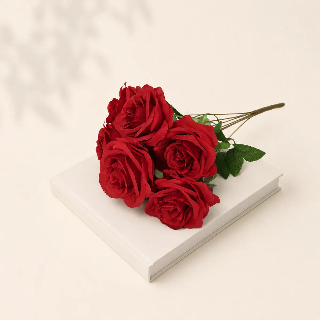 EVERIVELLE Seven-Head Artificial Rose Bouquet