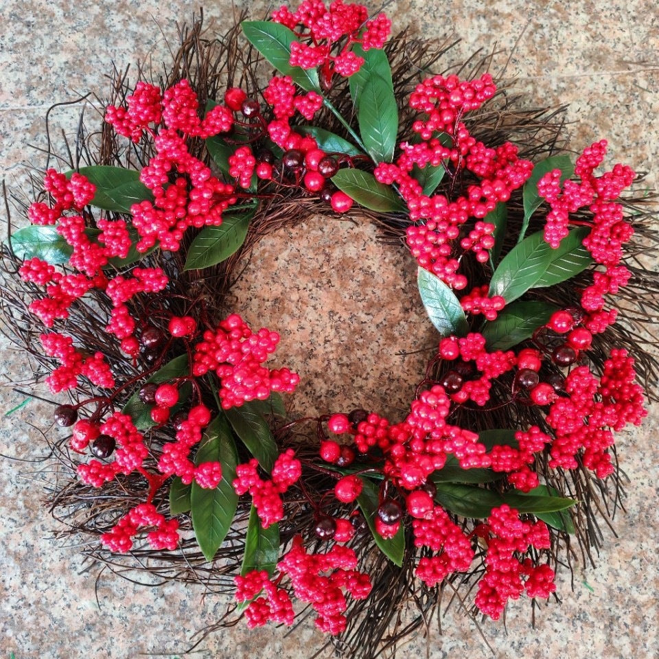 Full Red Berry Christmas Wreath