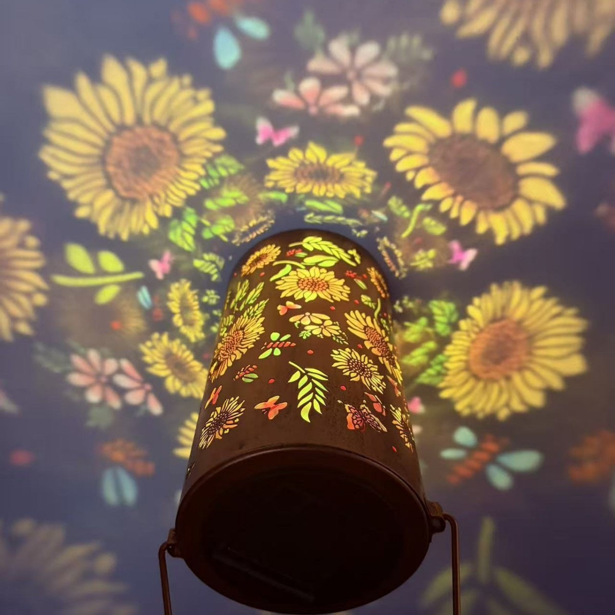 Sunflower Solar Projection Lantern Collection