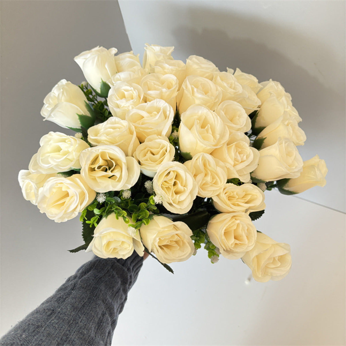 EVERIVELLE 36-Head Artificial Rose Bouquet