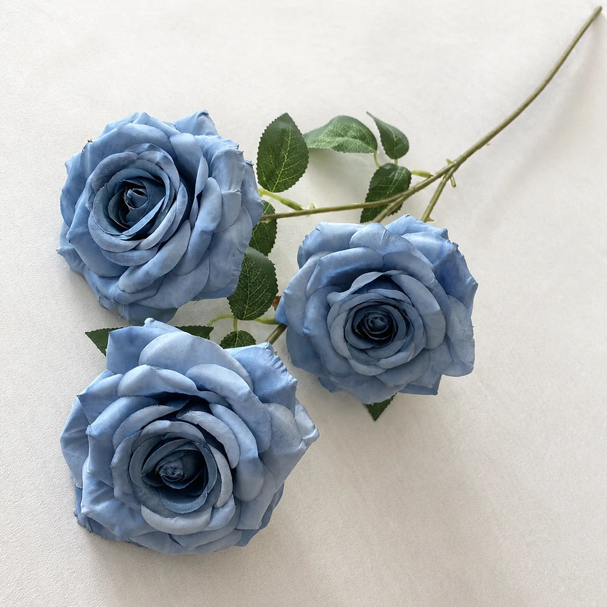 EVERIVELLE Three-Head Cappuccino Artificial Rose Spray
