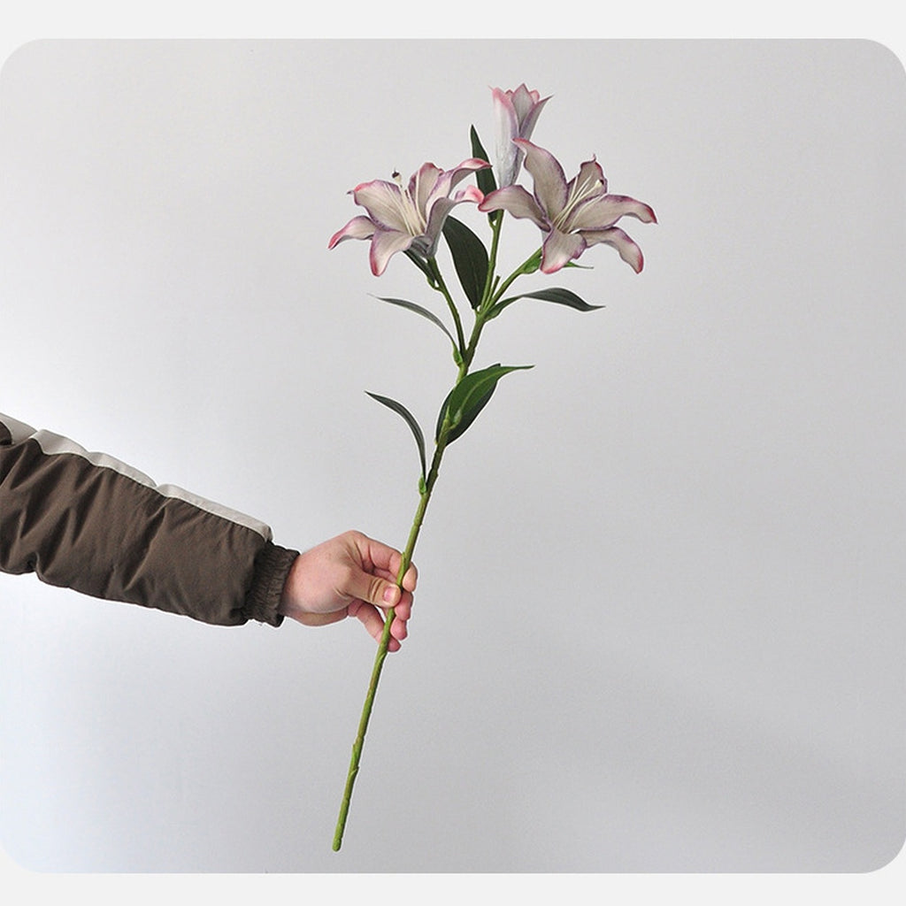 EVERIVELLE Three-Head Painted Artificial Lily Stem