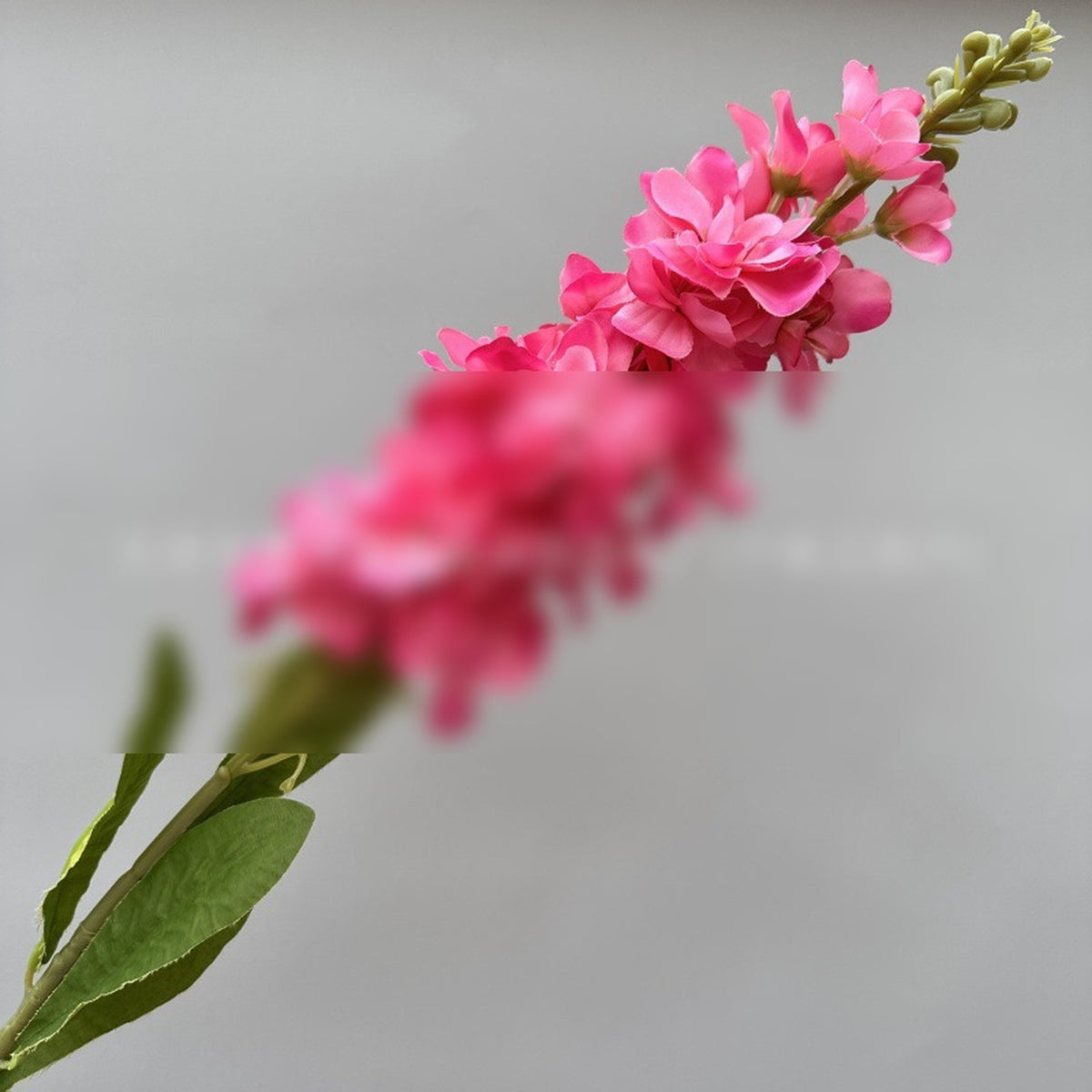 EVERIVELLE Single-Stem Artificial Delphinium Flower